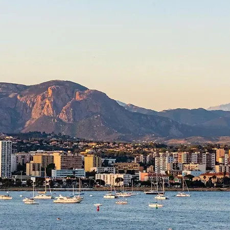 Apartment Studio Ajaccio, 1 Piece, 2 Personnes - Fr-1-724-50 Ajaccio (Corsica)